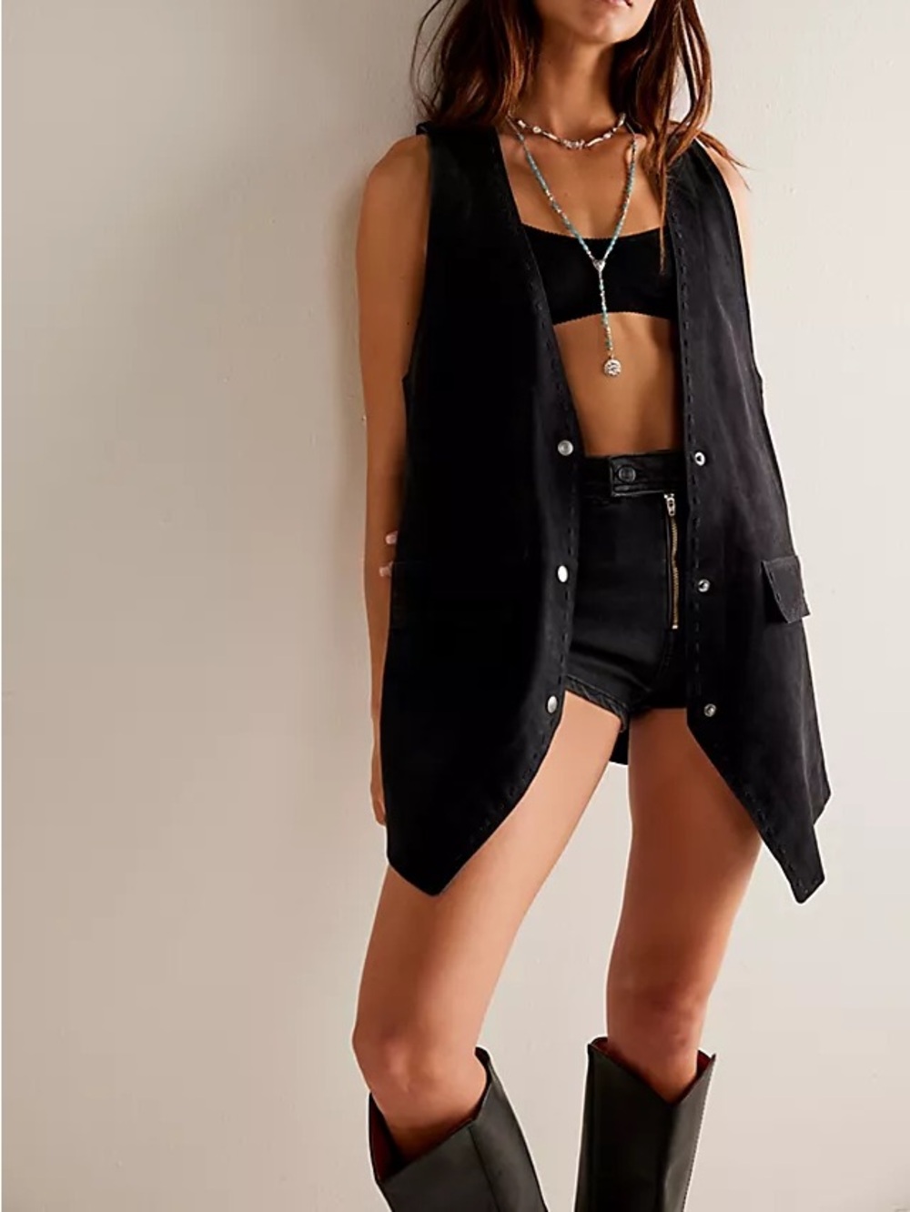 Free people We The Free Black Low Rider Suede Vest NWT Size M Sold As Is